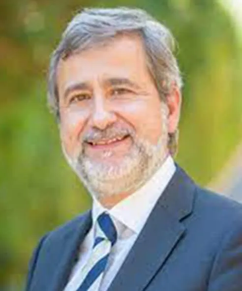 Angel Proano 492x592 1