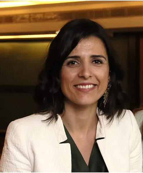 Sara Caetano 492x592 1