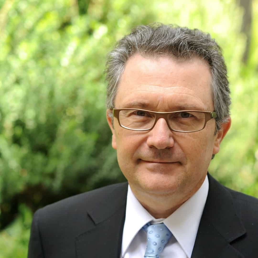 Xavier Vives_AESE insight 01.10