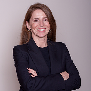Debora Costa 300x300 1